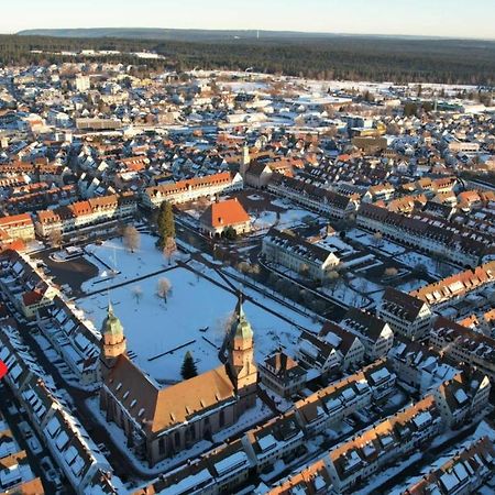 Holiday Am Marktplatz ฟรอยเดนชตัดท์ ภายนอก รูปภาพ