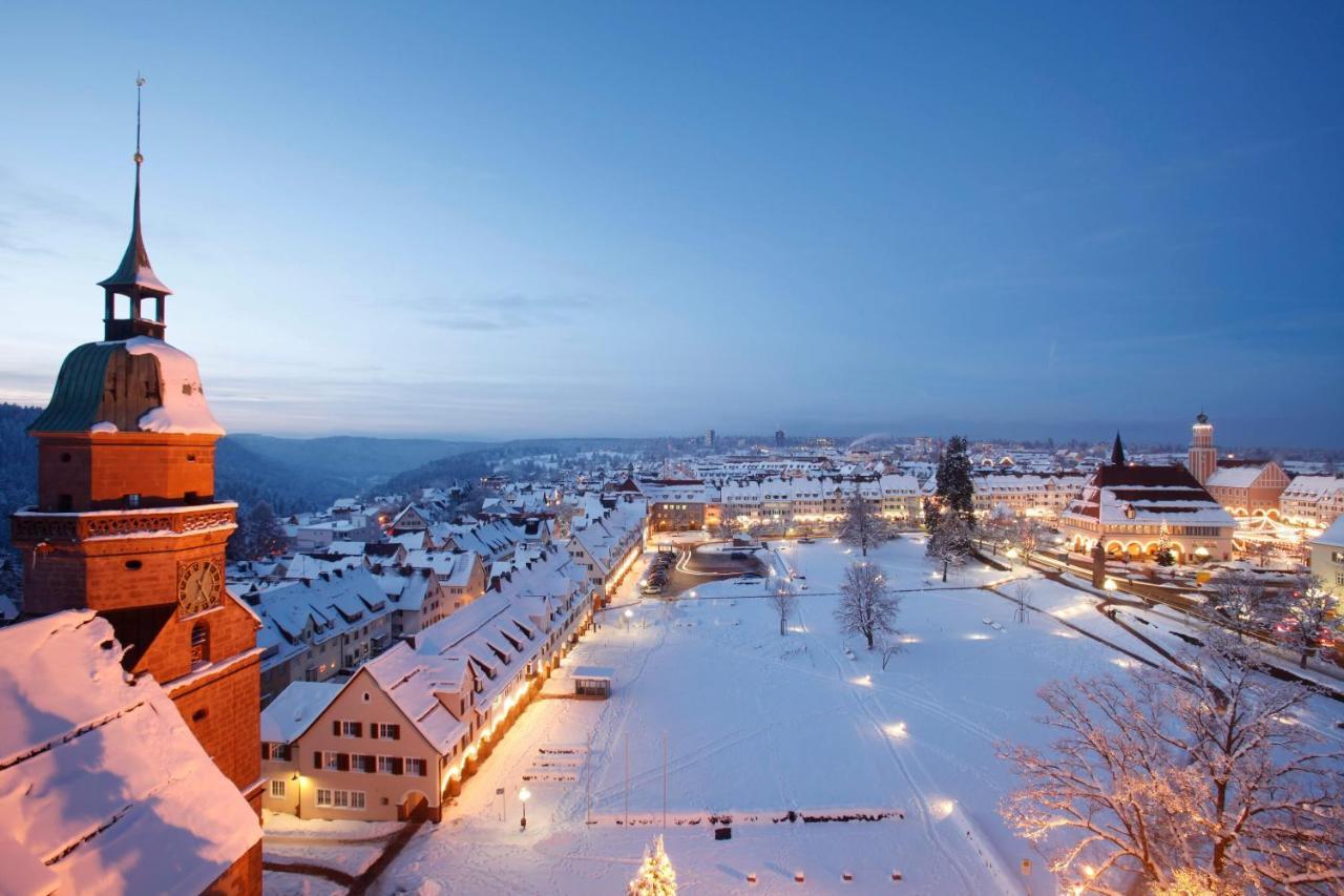 Holiday Am Marktplatz ฟรอยเดนชตัดท์ ภายนอก รูปภาพ
